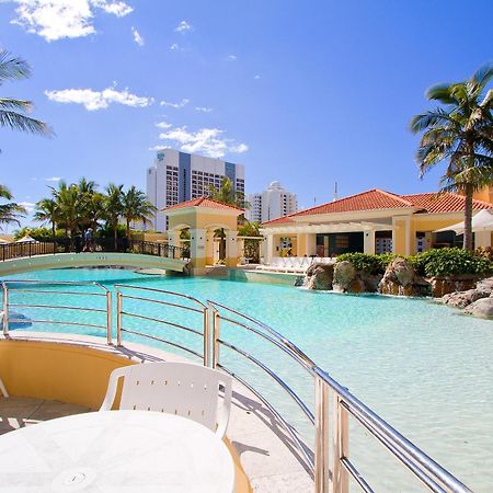 Mantra Towers Of Chevron Aparthotel Surfers Paradise Exterior photo